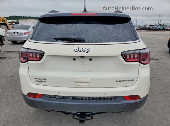 3C4NJDCB4JT209981 2018 JEEP COMPASS Белый Вид сзади