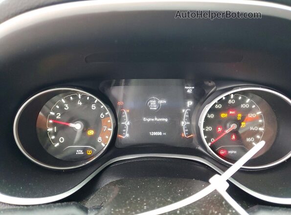 3C4NJDCB4JT209981 2018 JEEP COMPASS Белый Вид щитка приборов