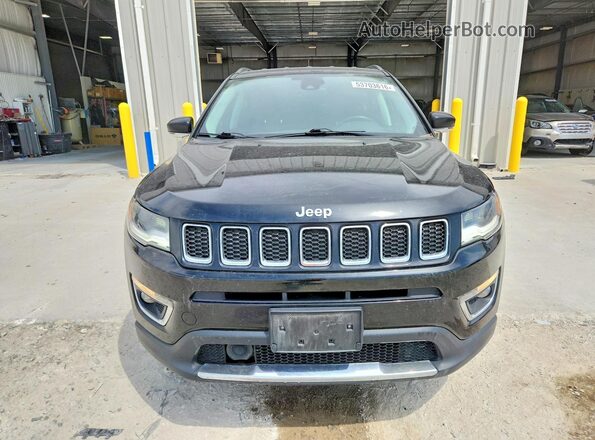 3C4NJDCB4JT341526 2018 JEEP COMPASS Black Widok z przodu
