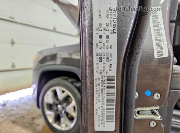 3C4NJDCB6KT733828 2019 JEEP COMPASS Серый Вид наклейки с VIN-кодом