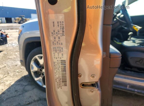3C4NJDCB6LT167350 2020 JEEP COMPASS Silver Widok naklejki z numerem VIN