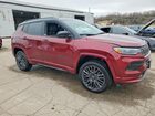 2022 Jeep Compass Limited Burgundy vin: 3C4NJDCB8NT199137