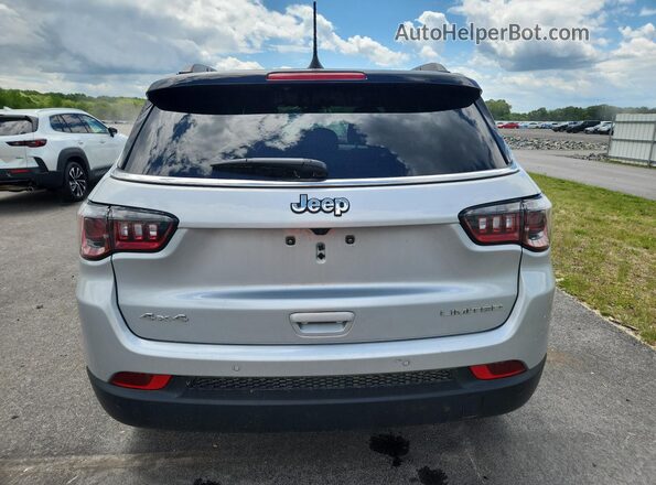 3C4NJDCN1TT186589 2026 JEEP COMPASS Silver 