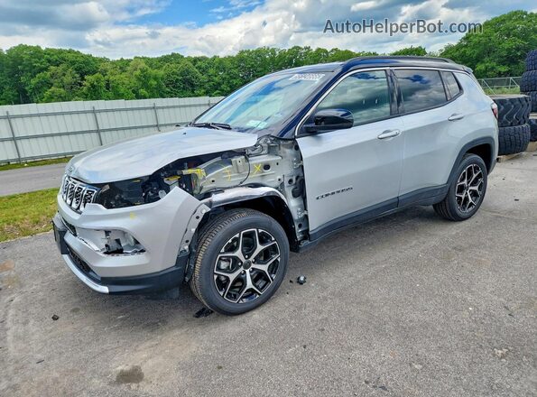 3C4NJDCN1TT186589 2026 JEEP COMPASS Silver Vista tres cuartos delantera izquierda