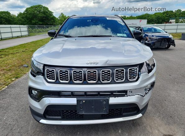 3C4NJDCN1TT186589 2026 JEEP COMPASS Silver Vista frontal