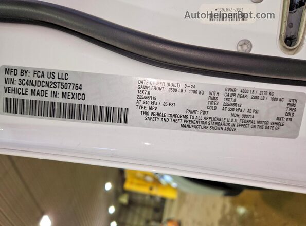 3C4NJDCN2ST507764 2025 JEEP COMPASS White Widok naklejki z numerem VIN