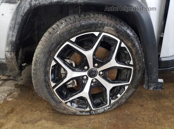 3C4NJDCN2ST510972 2025 JEEP COMPASS Серебряный 