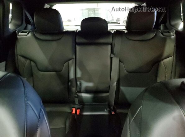3C4NJDCN3PT542305 2023 JEEP COMPASS Черный Вид задних сидений
