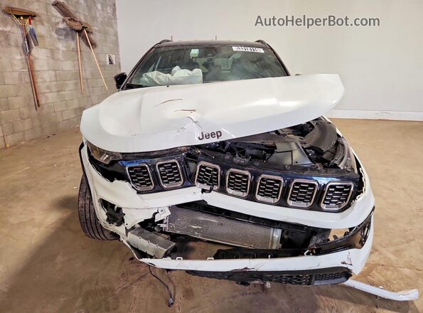 3C4NJDCN3ST511290 2025 JEEP COMPASS Белый Вид спереди