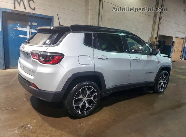 3C4NJDCN4RT126346 2024 JEEP COMPASS Silver Задня права чверть