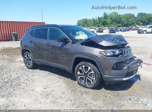 3C4NJDCN4RT598823 2024 JEEP COMPASS Серый Передняя правая четверть