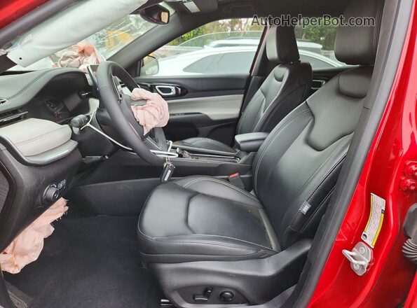 3C4NJDCN4ST581736 2025 JEEP COMPASS Red Vista interior delantera