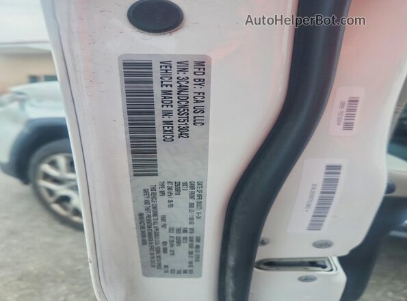 3C4NJDCN5ST513042 2025 JEEP COMPASS White Widok komory silnika