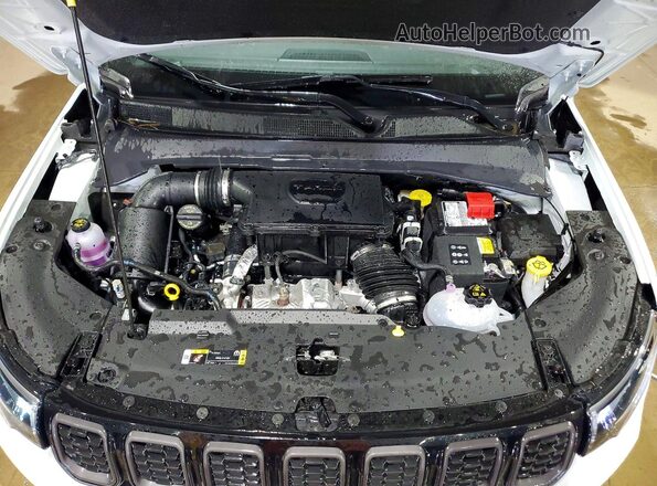 3C4NJDCN5TT215690 2026 JEEP COMPASS Белый Вид подкапотного пространства
