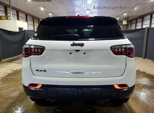3C4NJDCN5TT215690 2026 JEEP COMPASS Белый Вид сзади