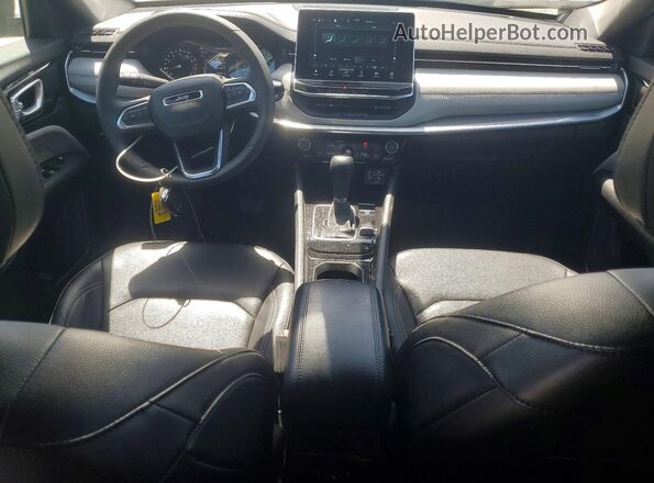 3C4NJDCN6ST512353 2025 JEEP COMPASS Серый Вид панели приборов
