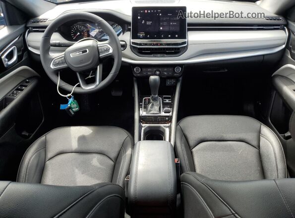 3C4NJDCN6ST545000 2025 JEEP COMPASS Blue Vista del salpicadero