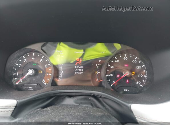 3C4NJDCN6ST545482 2025 JEEP COMPASS Silver Widok tylnych siedzeń
