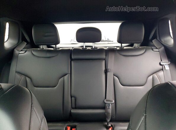 3C4NJDCN7RT105748 2024 JEEP COMPASS Синий Вид задних сидений