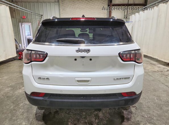 3C4NJDCN8RT134238 2024 JEEP COMPASS White Vista trasera