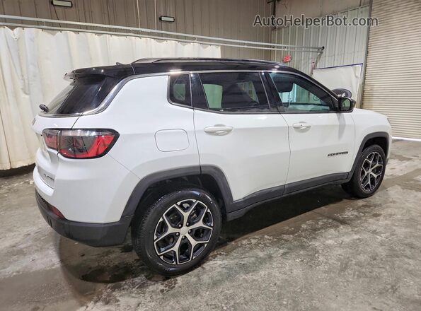 3C4NJDCN8RT134238 2024 JEEP COMPASS White Trasero derecho