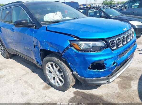 3C4NJDCN9RT125211 2024 JEEP COMPASS Blue Widok z przodu