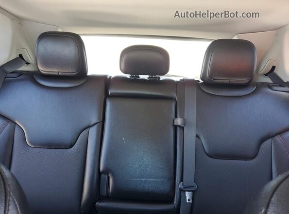 3C4NJDDB0LT227718 2020 JEEP COMPASS Синий Вид задних сидений
