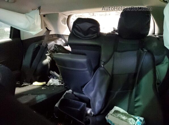 3C4NJDDB2JT207659 2018 JEEP COMPASS Green Widok tylnych siedzeń