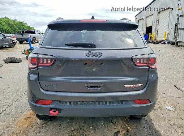 3C4NJDDB3JT129229 2018 JEEP COMPASS Gray Widok z tyłu