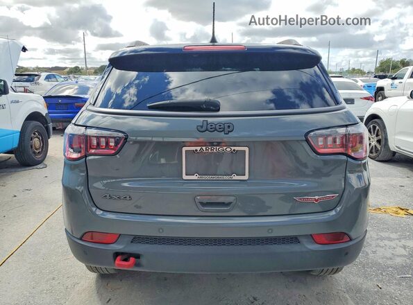 3C4NJDDB3LT132960 2020 JEEP COMPASS Серый Вид сзади