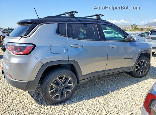 3C4NJDDB4KT748133 2019 JEEP COMPASS Silver Հետևի աջ