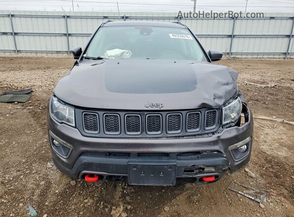 3C4NJDDB4MT589214 2021 JEEP COMPASS Серый Вид спереди