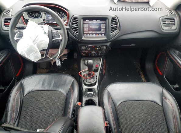 3C4NJDDB4MT589214 2021 JEEP COMPASS Серый Вид панели приборов