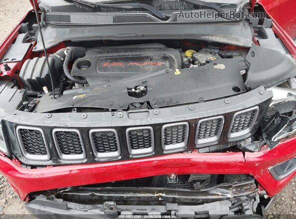 3C4NJDDB6JT234752 2018 JEEP COMPASS Красный Вид сзади