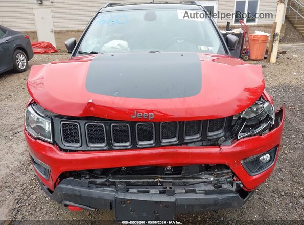 3C4NJDDB6JT234752 2018 JEEP COMPASS Красный Вид спереди