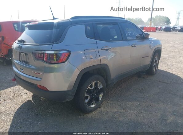 3C4NJDDB7HT636113 2017 JEEP NEW COMPASS Silver Задня права чверть