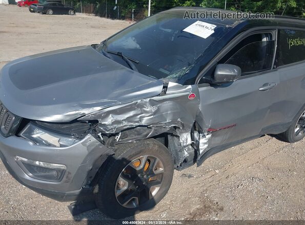 3C4NJDDB7HT636113 2017 JEEP NEW COMPASS Silver Вид спереду