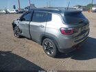 2017 Jeep New Compass Trailhawk 4x4 Silver vin: 3C4NJDDB7HT636113
