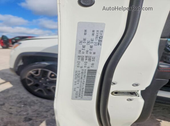 3C4NJDDB7LT170739 2020 JEEP COMPASS White VIN კოდის სტიკერის ხედი