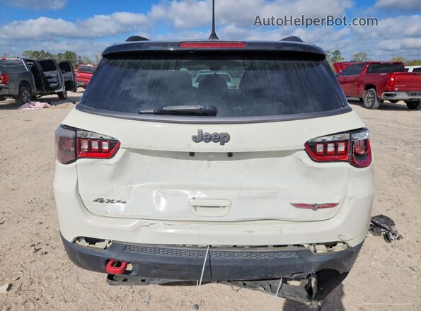 3C4NJDDB7LT170739 2020 JEEP COMPASS White უკანა ხედი