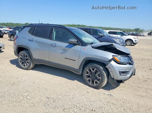 3C4NJDDB7MT583827 2021 JEEP COMPASS Серебряный Передняя правая четверть