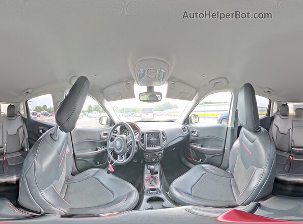 3C4NJDDB8KT690608 2019 JEEP COMPASS Серый Панорамный вид салона 360°