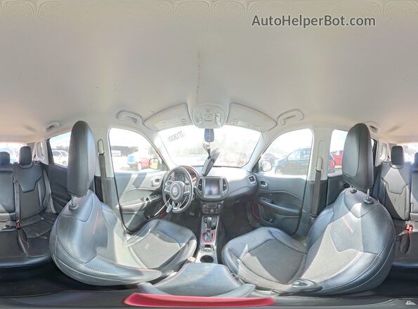 3C4NJDDB8LT195570 2020 JEEP COMPASS Серый Панорамный вид салона 360°