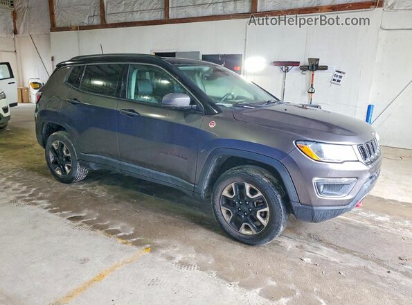 3C4NJDDB9HT639840 2017 JEEP COMPASS Gray Przód prawy