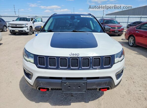 3C4NJDDBXLT238581 2020 JEEP COMPASS White Widok z przodu