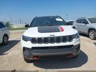 2025 Jeep Compass Trailhawk 4x4 Белый vin: 3C4NJDDN0ST551115