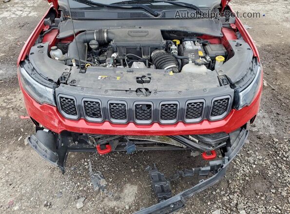 3C4NJDDN2PT565279 2023 JEEP COMPASS Red Vista del compartimento del motor