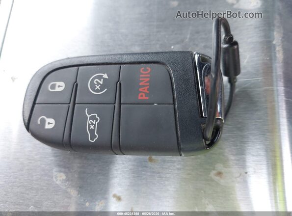 3C4NJDDN2TT186079 2026 JEEP COMPASS White Widok deski rozdzielczej