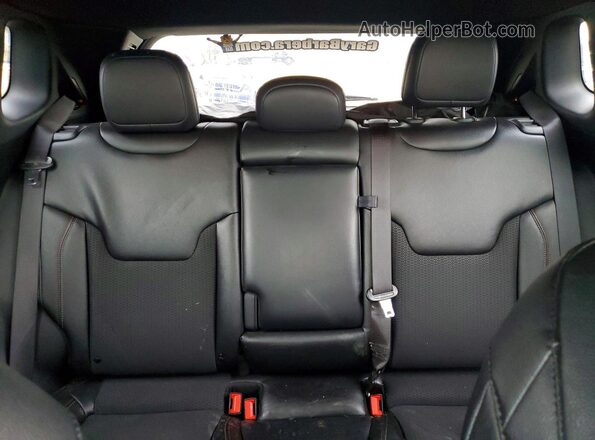 3C4NJDDN3RT610264 2024 JEEP COMPASS White Widok tylnych siedzeń