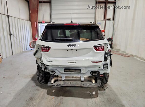 3C4NJDDN4ST522877 2025 JEEP COMPASS Белый Вид сзади